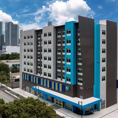 Tru By Hilton Miami West Brickell Hotell Exteriör bild