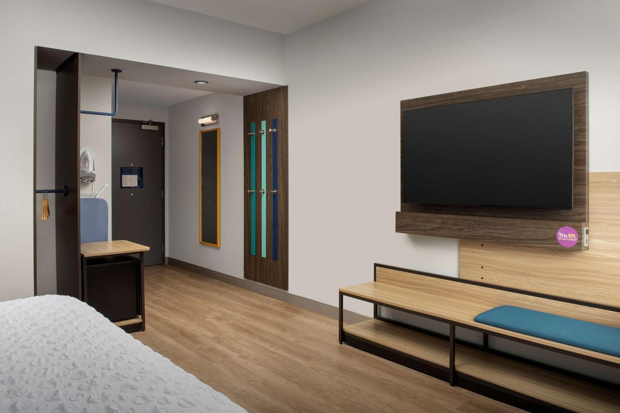 Tru By Hilton Miami West Brickell Hotell Exteriör bild