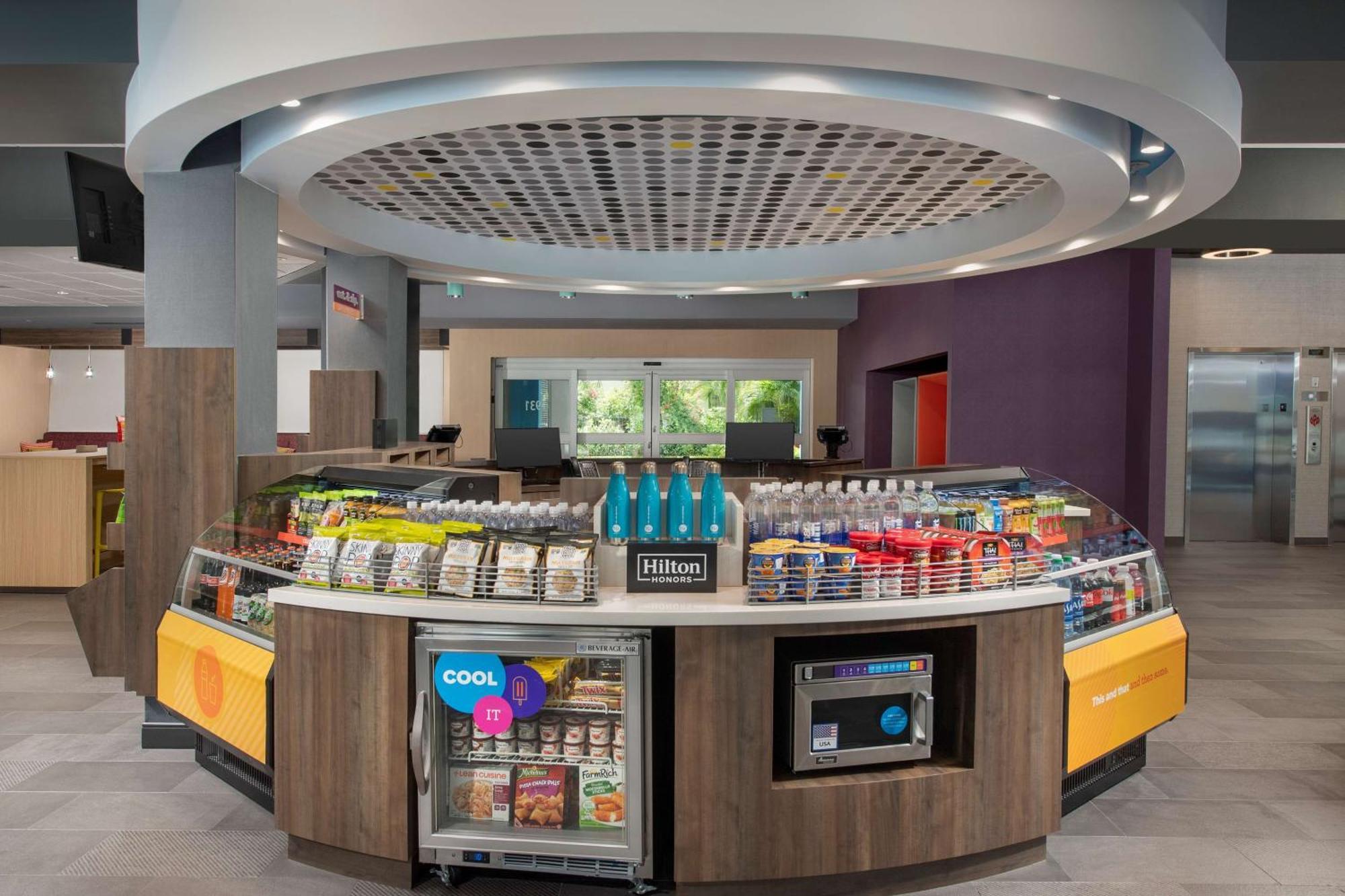 Tru By Hilton Miami West Brickell Hotell Exteriör bild